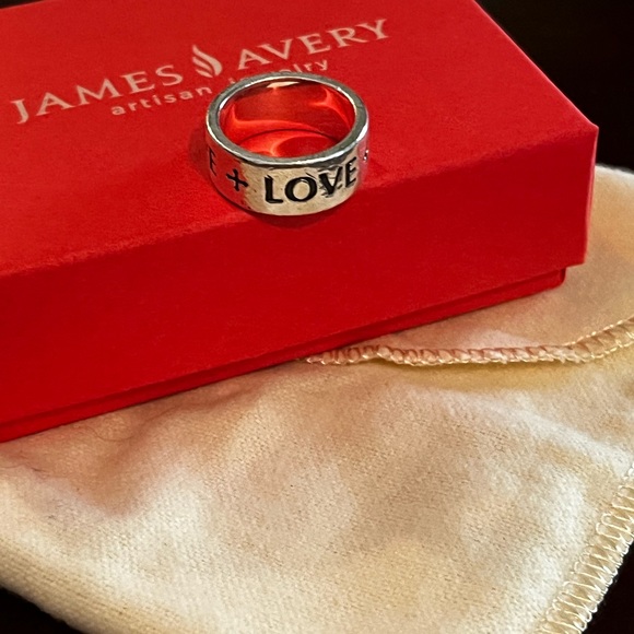 Faith Hope Love James Avery ring/retired - Picture 5 of 7